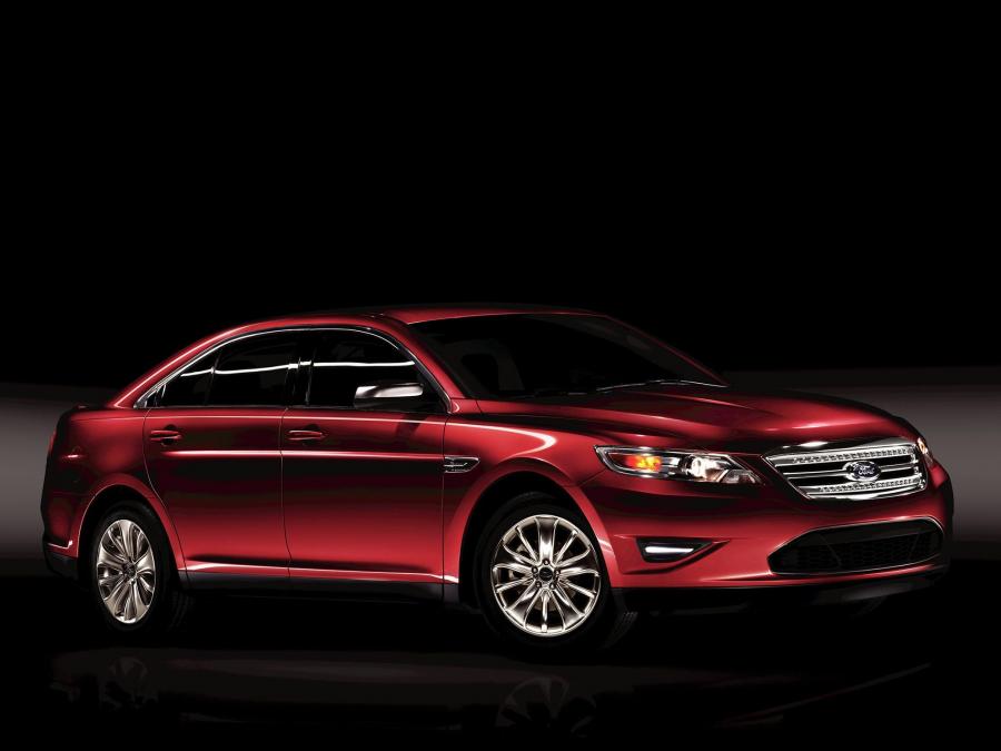  Ford Taurus Limited 2010 года  (фото 38 из 43)